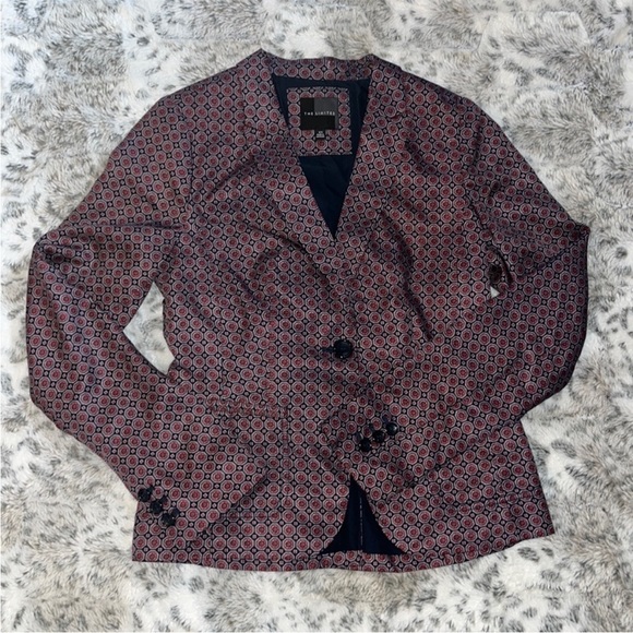 The Limited Fitted Women's Blazer XS Red and Navy Blue Geometric Print - Picture 3 of 8